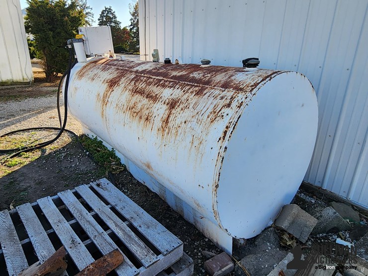 gasboy-25-1,000-gal-fuel-tank-image-7