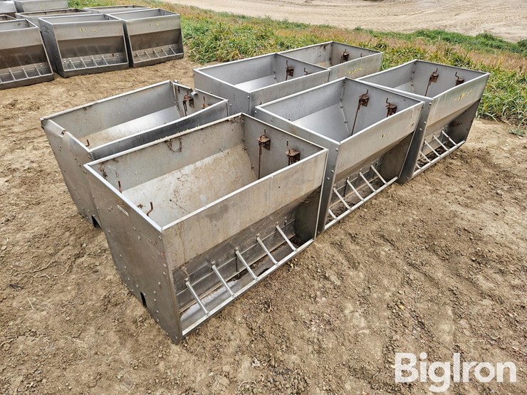 big-husky-stainless-steel-nursery-feeders-image-1