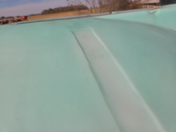 1650-gallon--snyder-poly-flat-bottom-tank-image-3