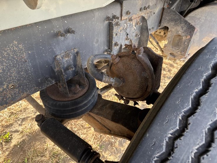 #1463-•-2007-mack-quad-axle-dump-truck-image-41