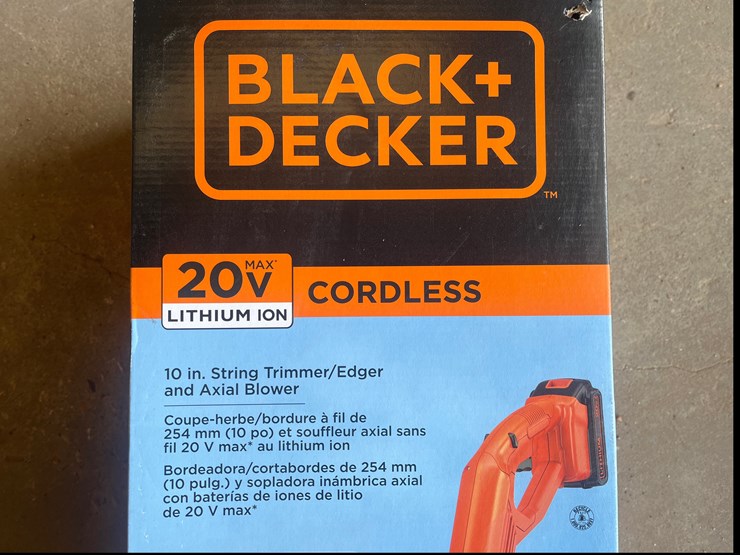 #1-•-black-and-decker-trimmer-and-blower-combo-image-2