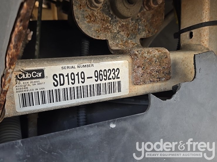 2019-club-car-carryall-1700-image-66