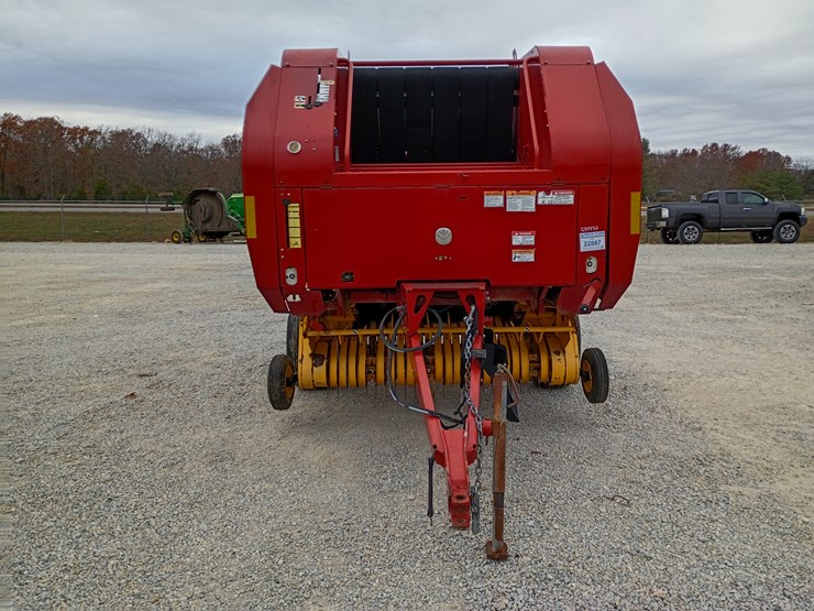 2014-new-holland-br7060-image-8