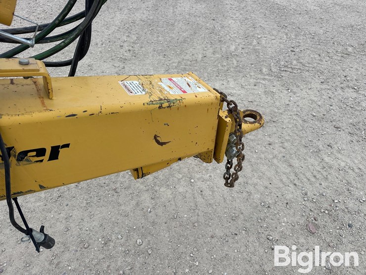 2016-landoll-1632rs-pull-type-grader/blade-image-12