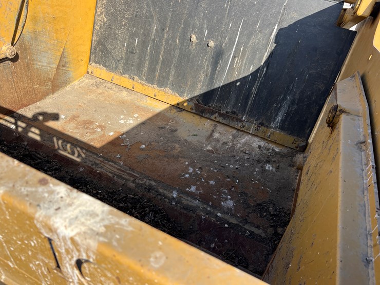 #206705-•-landoll-icon-ag10-scraper-image-6