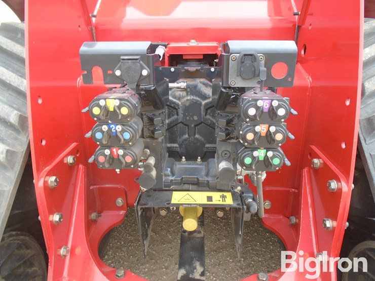 2021-case-ih-steiger-580-image-13