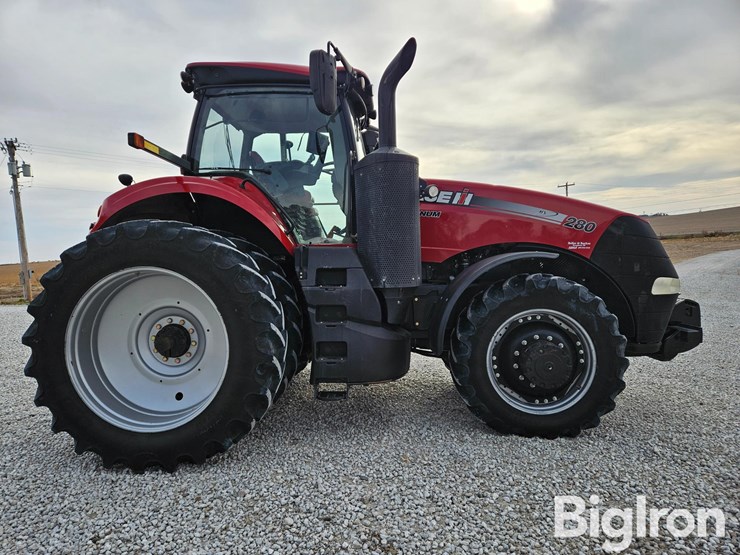 2015-case-ih-magnum-280-image-4