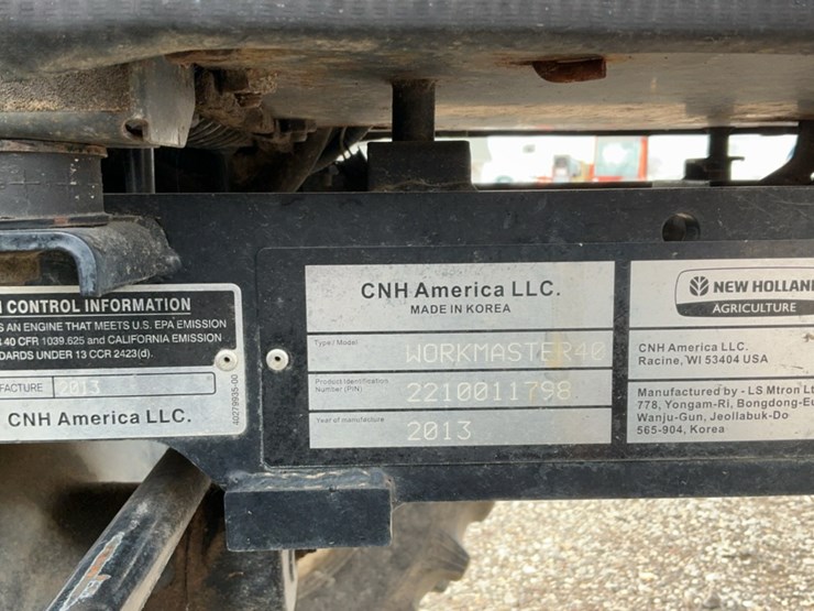 2013-new-holland-workmaster-40-image-27