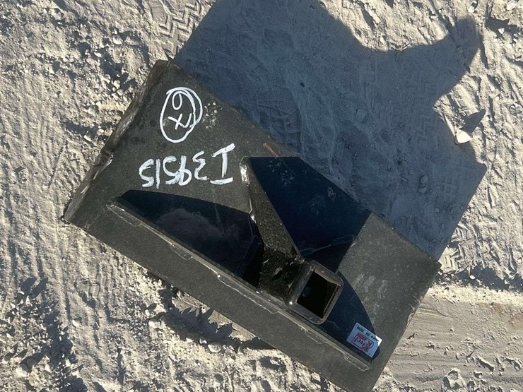 trailer-mover-skid-steer-attachment-image-1