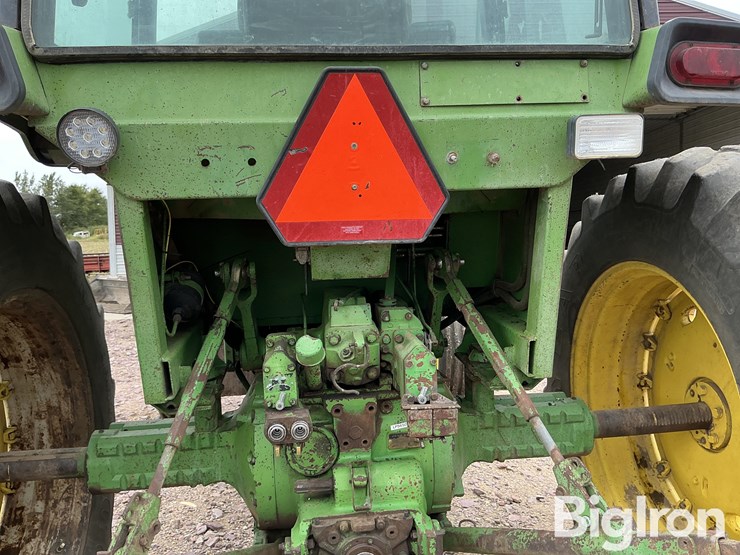 1975-john-deere-4430-image-11
