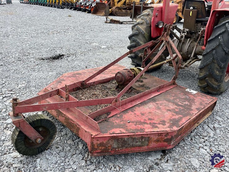 massey-ferguson-mf165-image-24