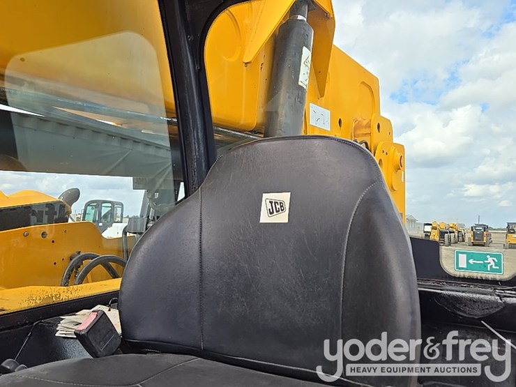 2017-jcb-510-56-image-119