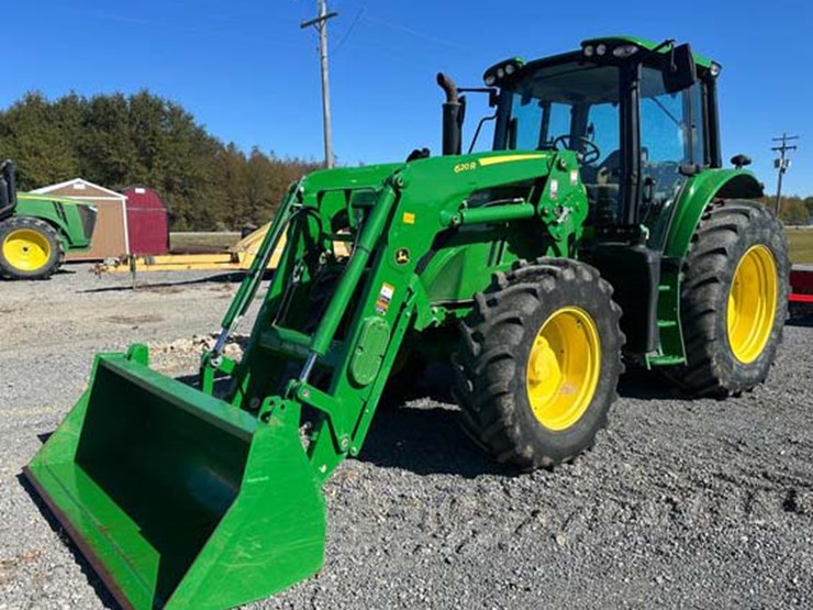 2022-john-deere-6140m-image-1