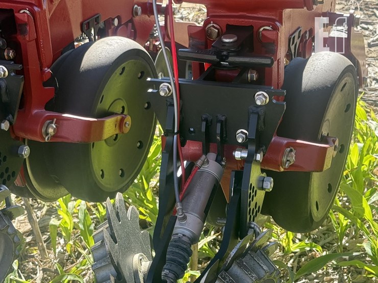 2024-case-ih-2160-image-87