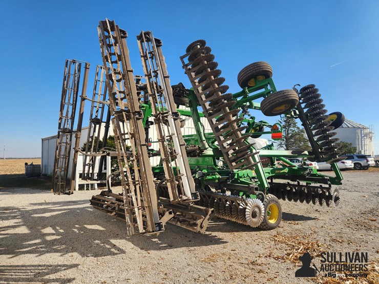 2022-john-deere-2660vt-image-6