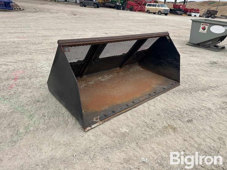 skid-steer-quick-attach-snow-bucket-image-3