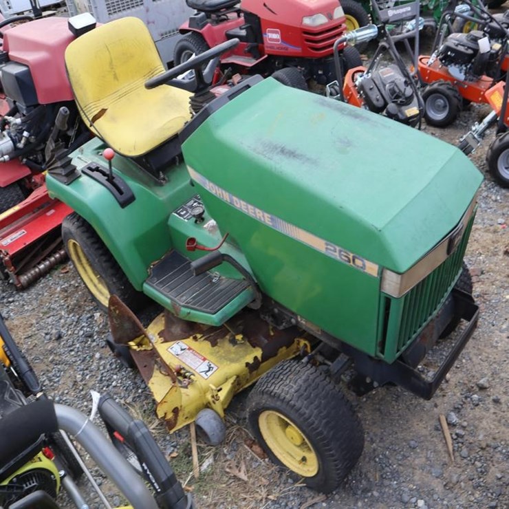 JOHN DEERE 260