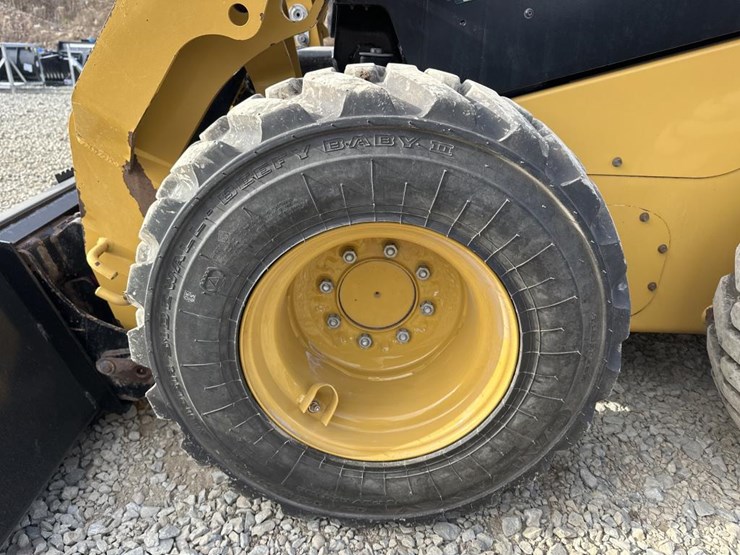 caterpillar-236d3-image-42