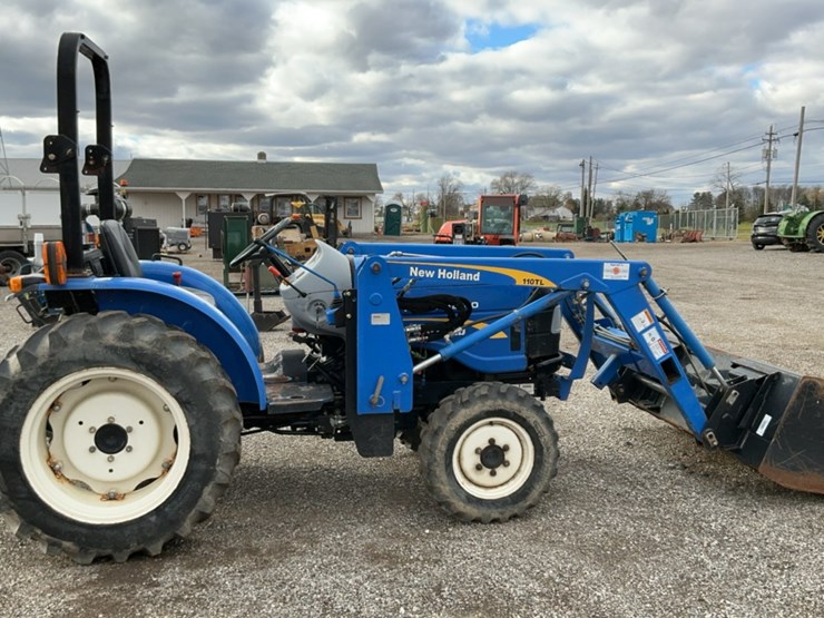 2013-new-holland-workmaster-40-image-6