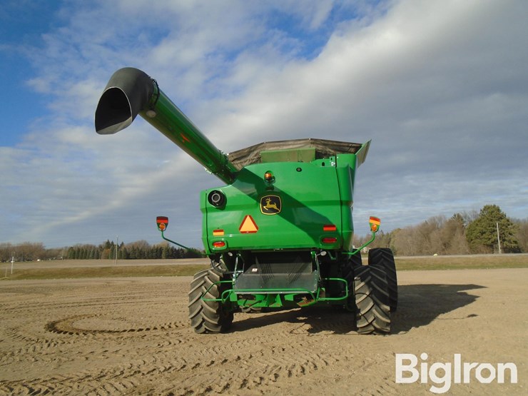 2020-john-deere-s780-image-6