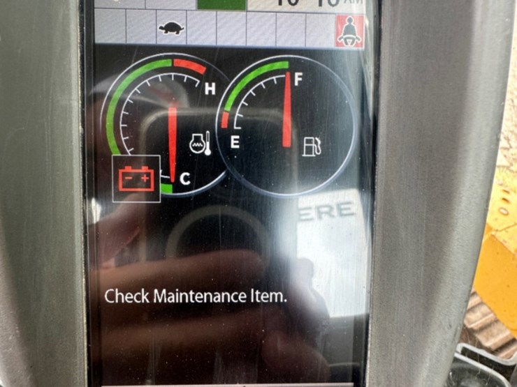 2016-deere-135g-image-6