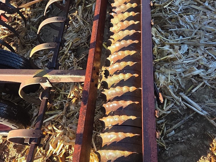 13'6"-brillion-cultimulcher-image-17