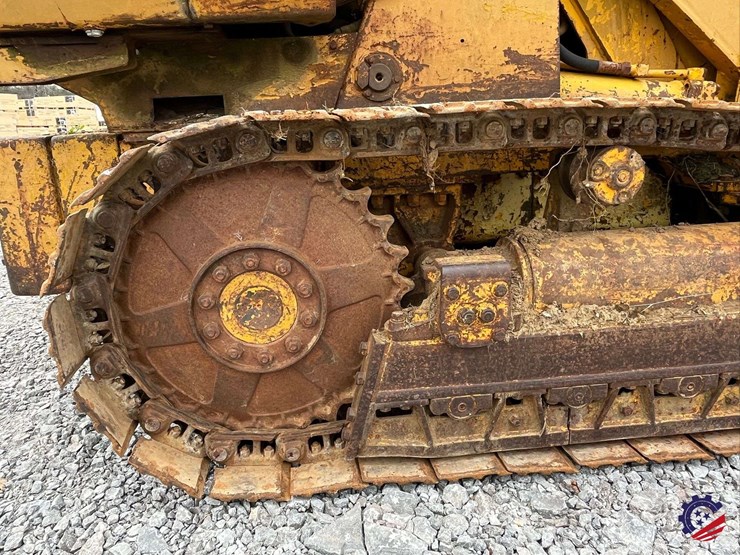 massey-ferguson-300-image-14