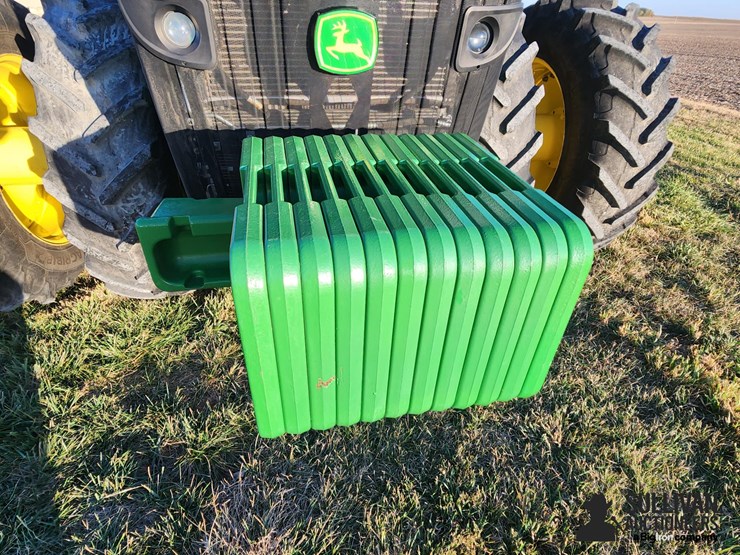 2014-john-deere-8370r-image-17