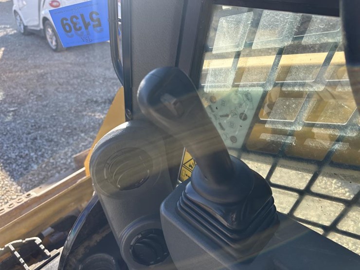 caterpillar-226d3-image-31