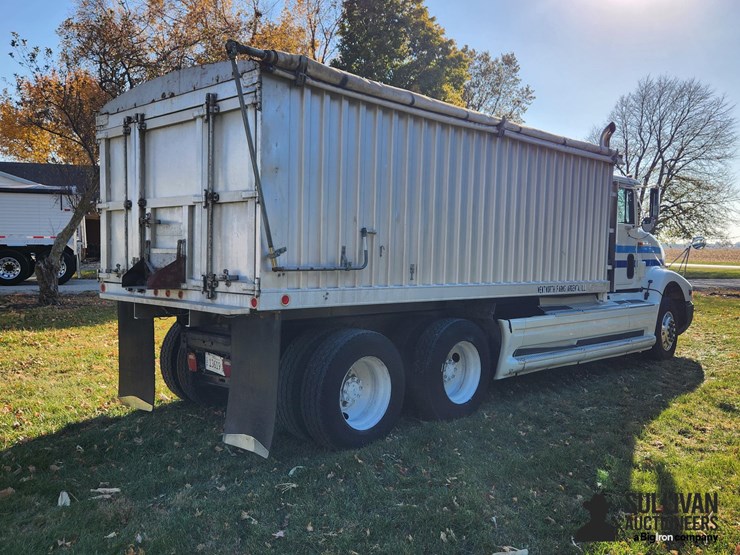 1994-international-9400-eagle-image-5