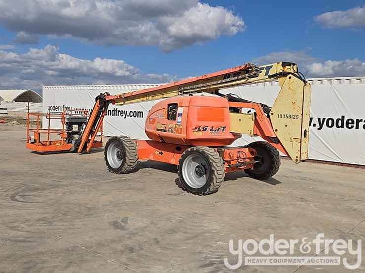 2015-jlg-600aj-image-7