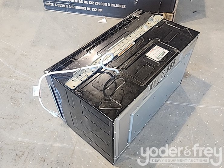 under-cabinet-microwave-image-2