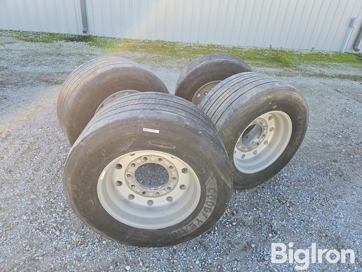 goodyear-445/50r22.5-super-single-tires-on-aluminum-wheels-image-4
