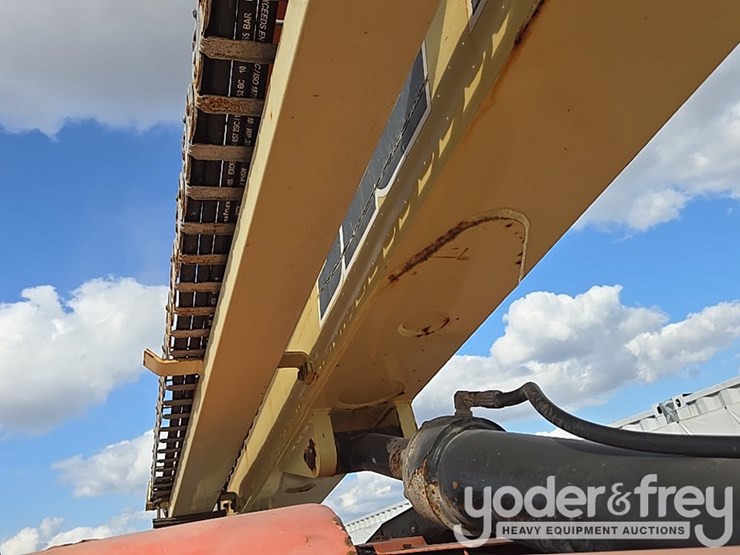 2015-jlg-600aj-image-80