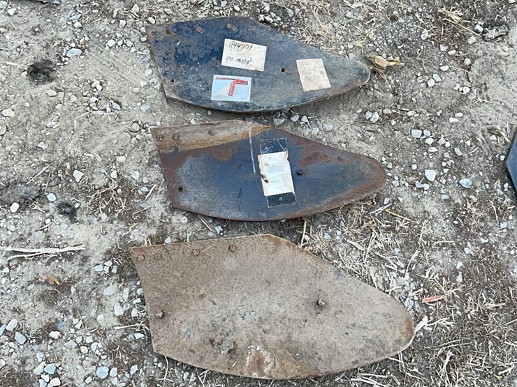 moldboard-plow-hardware-image-8