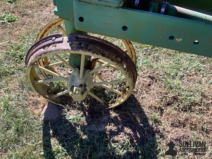 john-deere-b-image-18