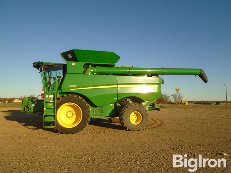 2021-john-deere-s780-image-8