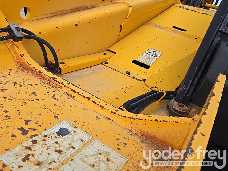 2017-jcb-510-56-image-54