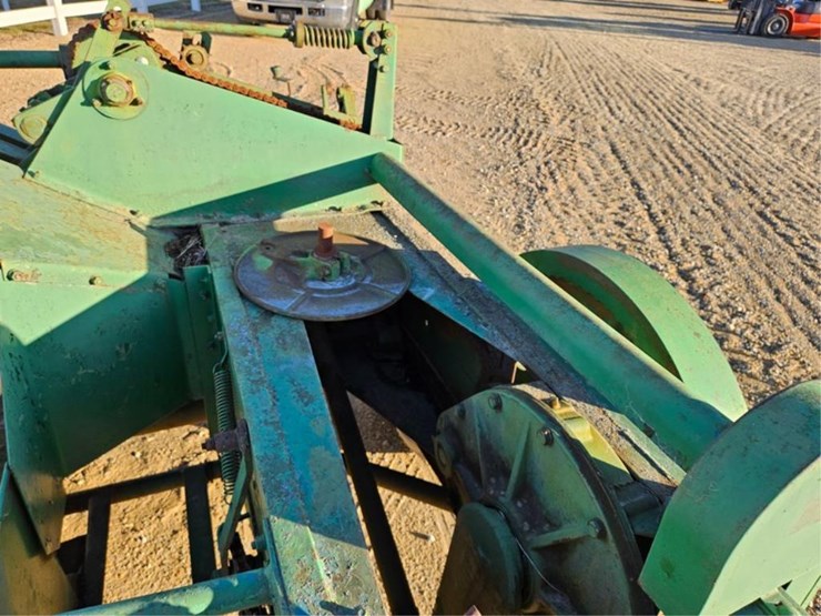 john-deere-14t-image-13