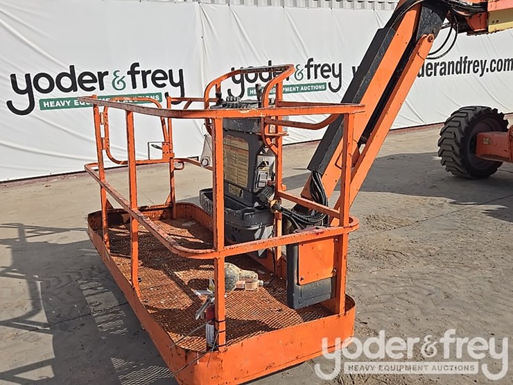 2015-jlg-600aj-image-9