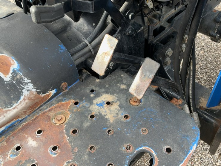 2013-new-holland-workmaster-40-image-39