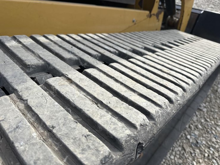 2018-caterpillar-289d-image-42