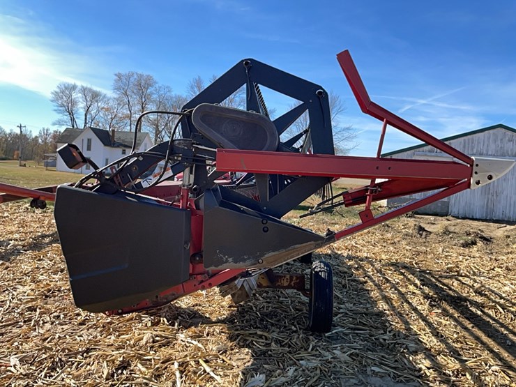 case-ih-1020-image-12