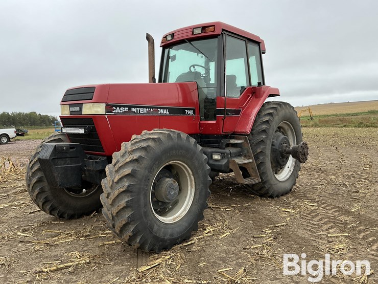 1990-case-ih-7140-image-1