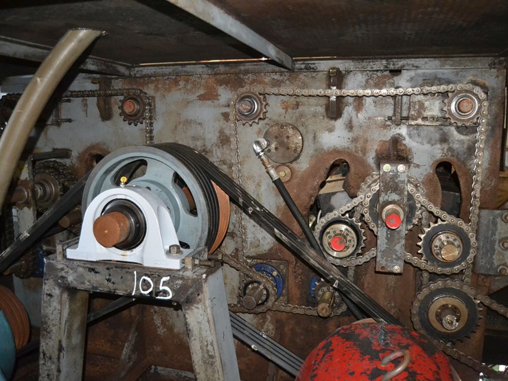 ligna-10"x36"-top-arbor-gang-saw-w/-quick-change-door-w/-chrome-press-rolls-w/-14'-hands-off-infeed-w/-positions-system-w/-cant-turner-w/-2-line-lazer-lites-w/-controls-image-10