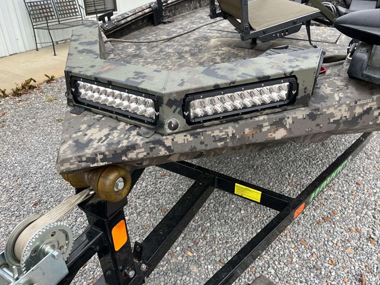 2022-havoc-river-rat-1756-step-transon-boat-image-4