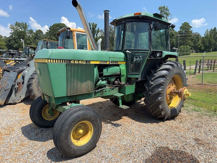 john-deere-4640-image-11