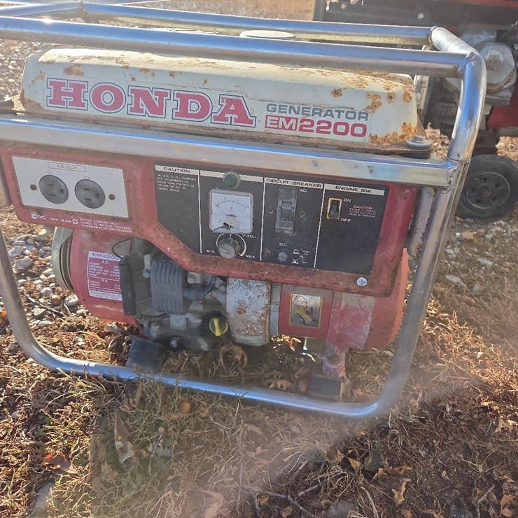 Honda EM2200 generator