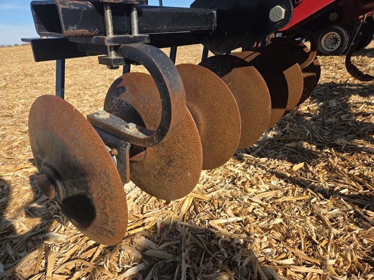 case-ih-690-image-12