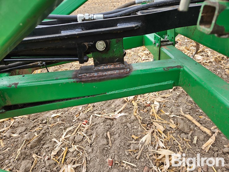 great-plains-series-vii-27'-wide-field-cultivator-image-15